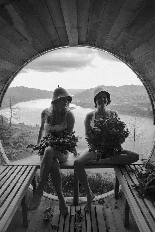 Russian Banya vs Finnish Sauna