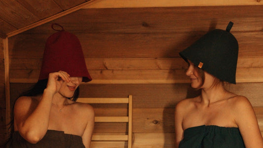 How Should a Sauna Hat Fit?
