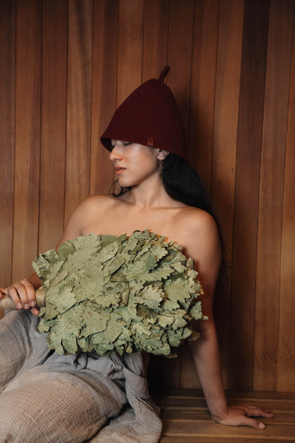 Stretchy Merino Wool Sauna Hat - Cranberry